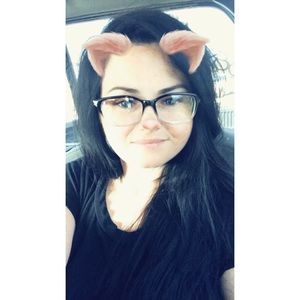 Meet your Posher, Libby